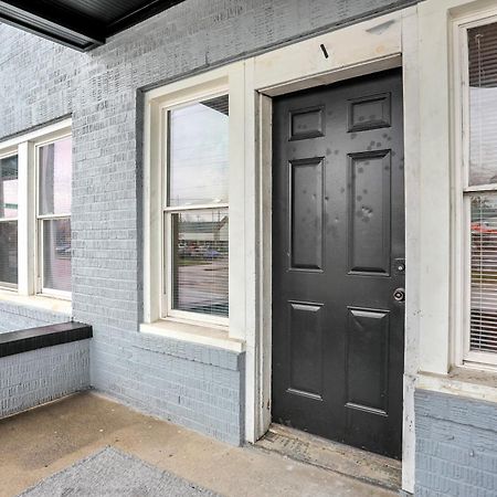 The Village Downtown West Indianapolis Bagian luar foto